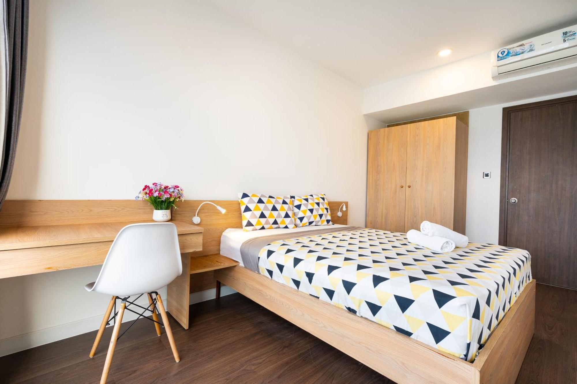 Apartamento 2br-bitexco View-saigon Royal-hana *